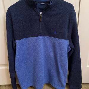 IZOD Men's Two-Tone Quarter-Zip Sweater Fleece Pullover